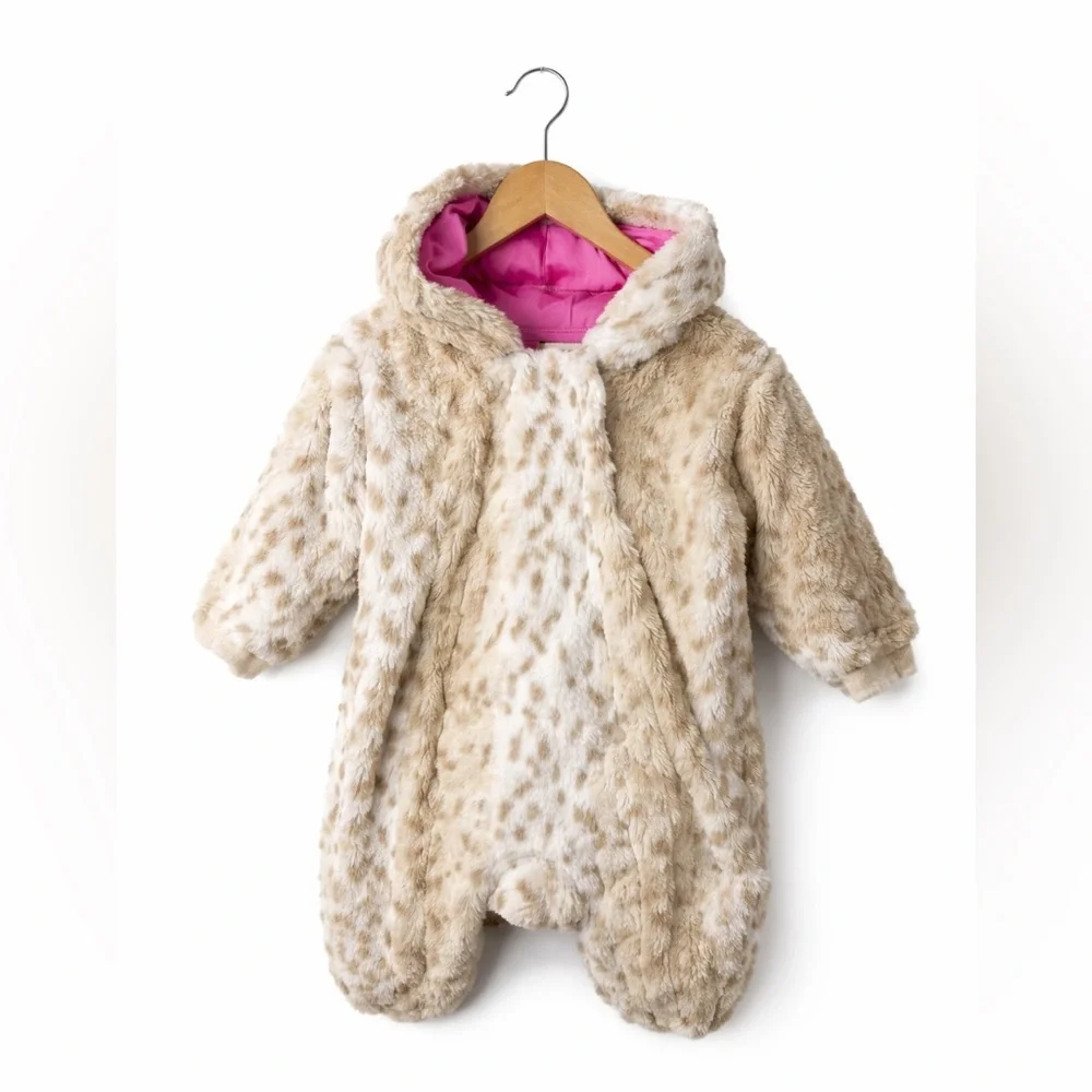 RUUM Baby Faux Fur Hooded Bunting Snowsuit Cream Leopard 6-12 Months HTF